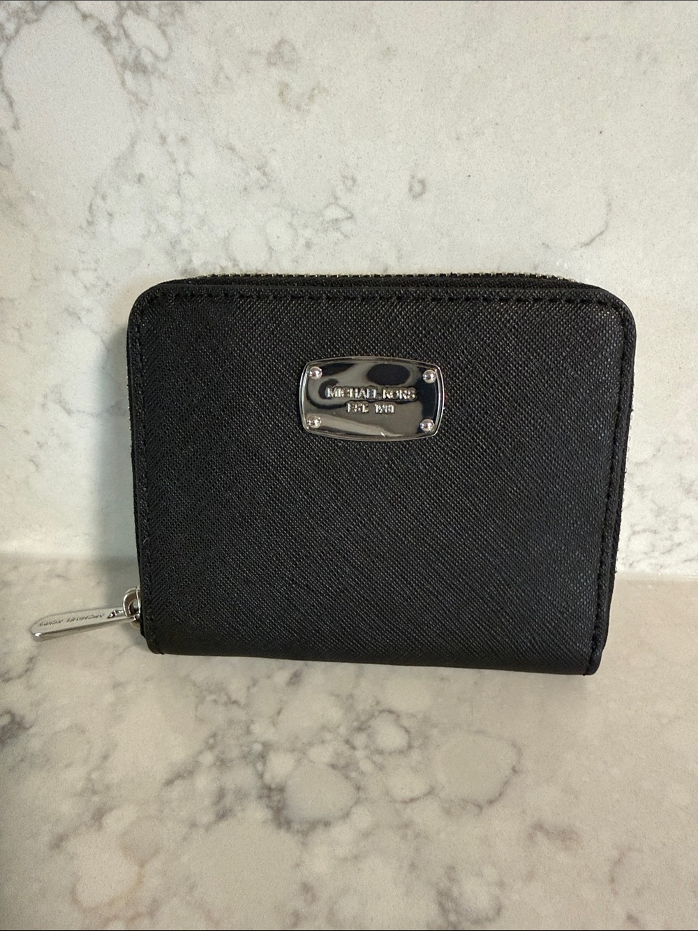 Michael Kors Black Compact Saffiano Zip Card and Bills Wallet- never used